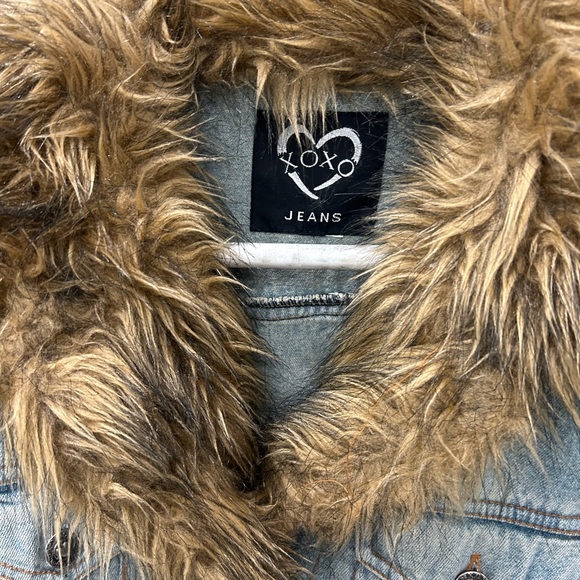 Faux Fur Trim Denim Jacket - Picture 3 of 3